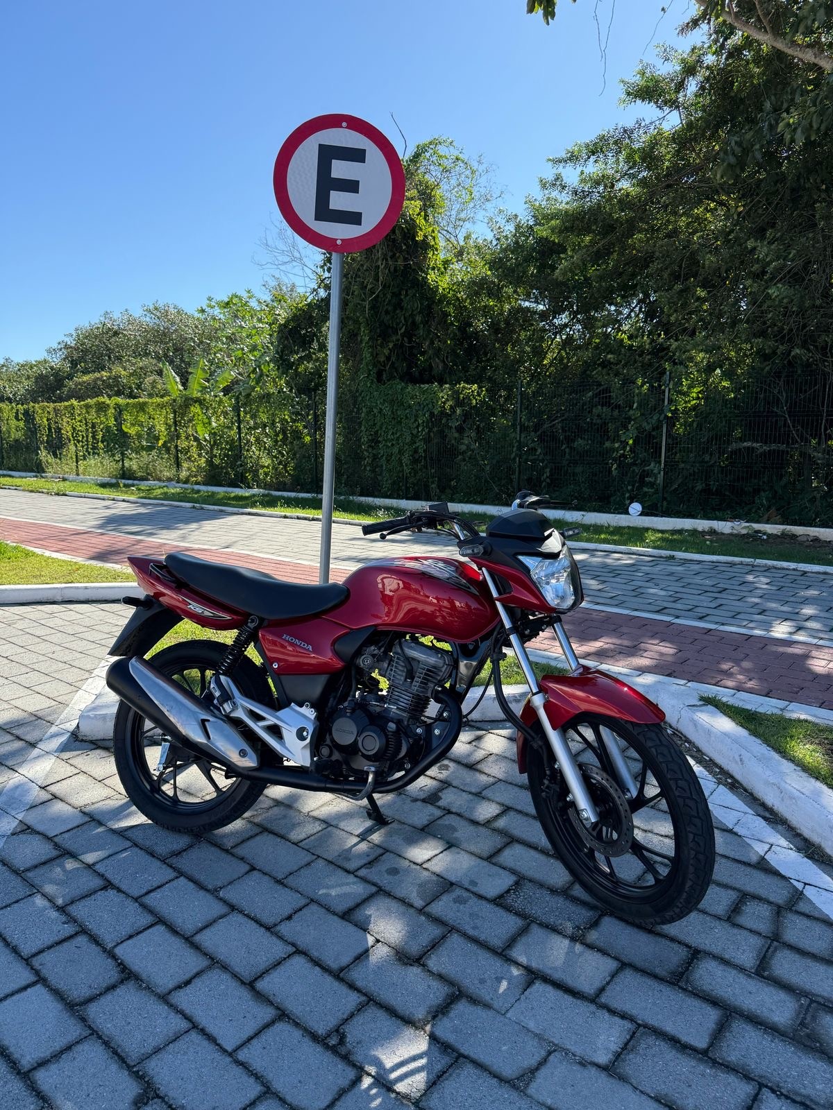 MoTo SuRpReSa